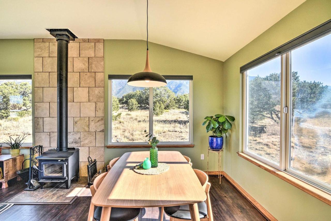 Cozy Remote Retreat • Mountain Views • Stargazing Villa Crestone Buitenkant foto